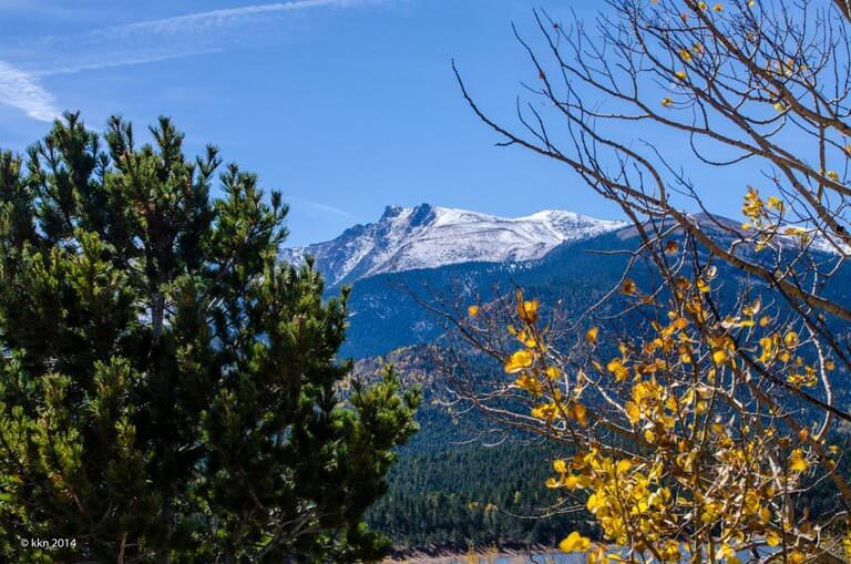 pikes-peak-near-colorado-springs