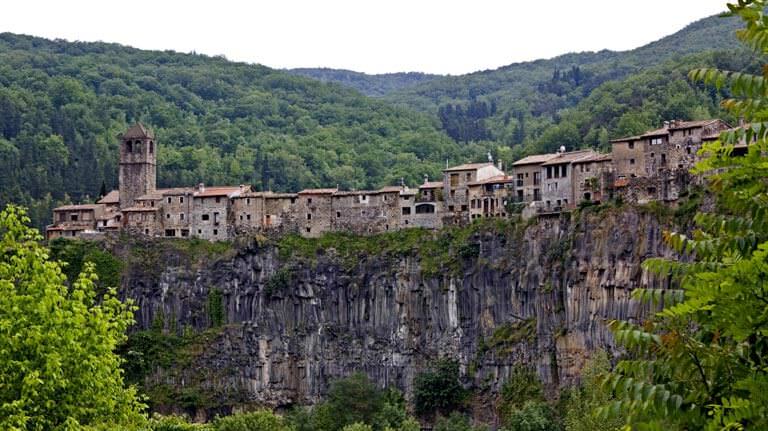 castellfollit-de-la-roca